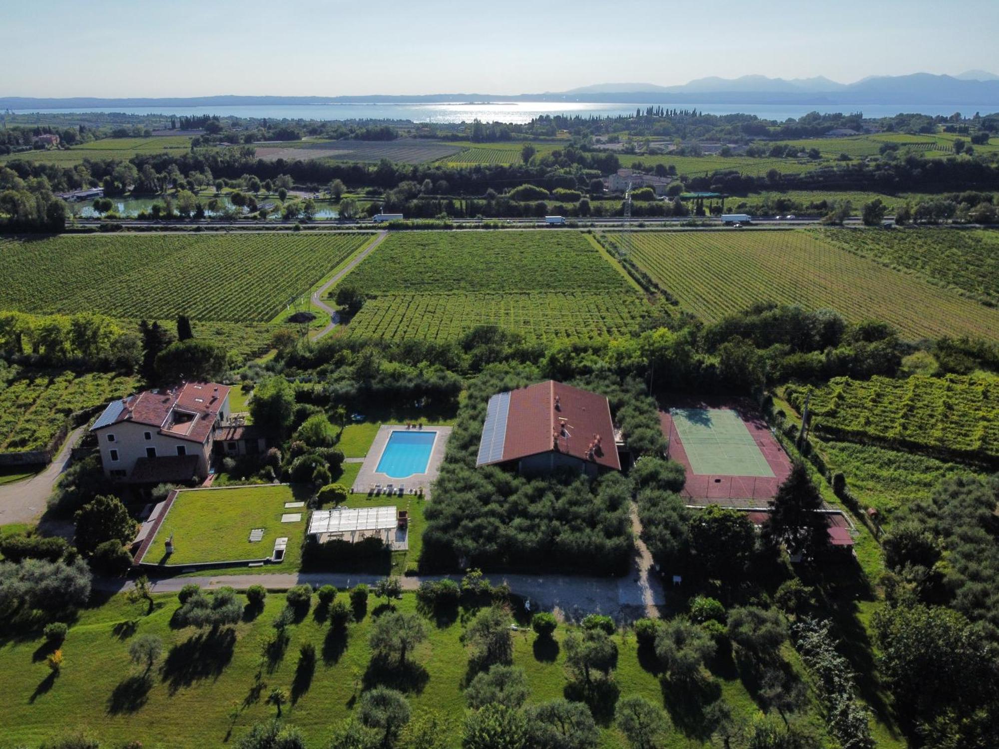 Casa Ghirlanda Con Piscina E Campo Da Tennis Lazise Exteriér fotografie